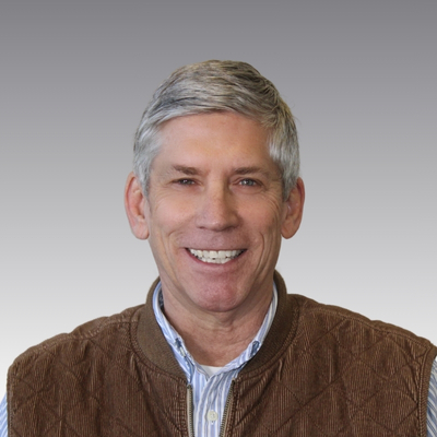 Bradley Tucker Photo